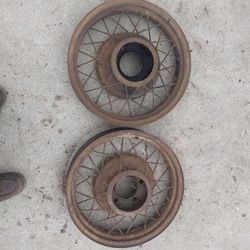 1932 Ford 18" Wire Wheels One Pair