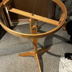 Stand Up Loom Ring