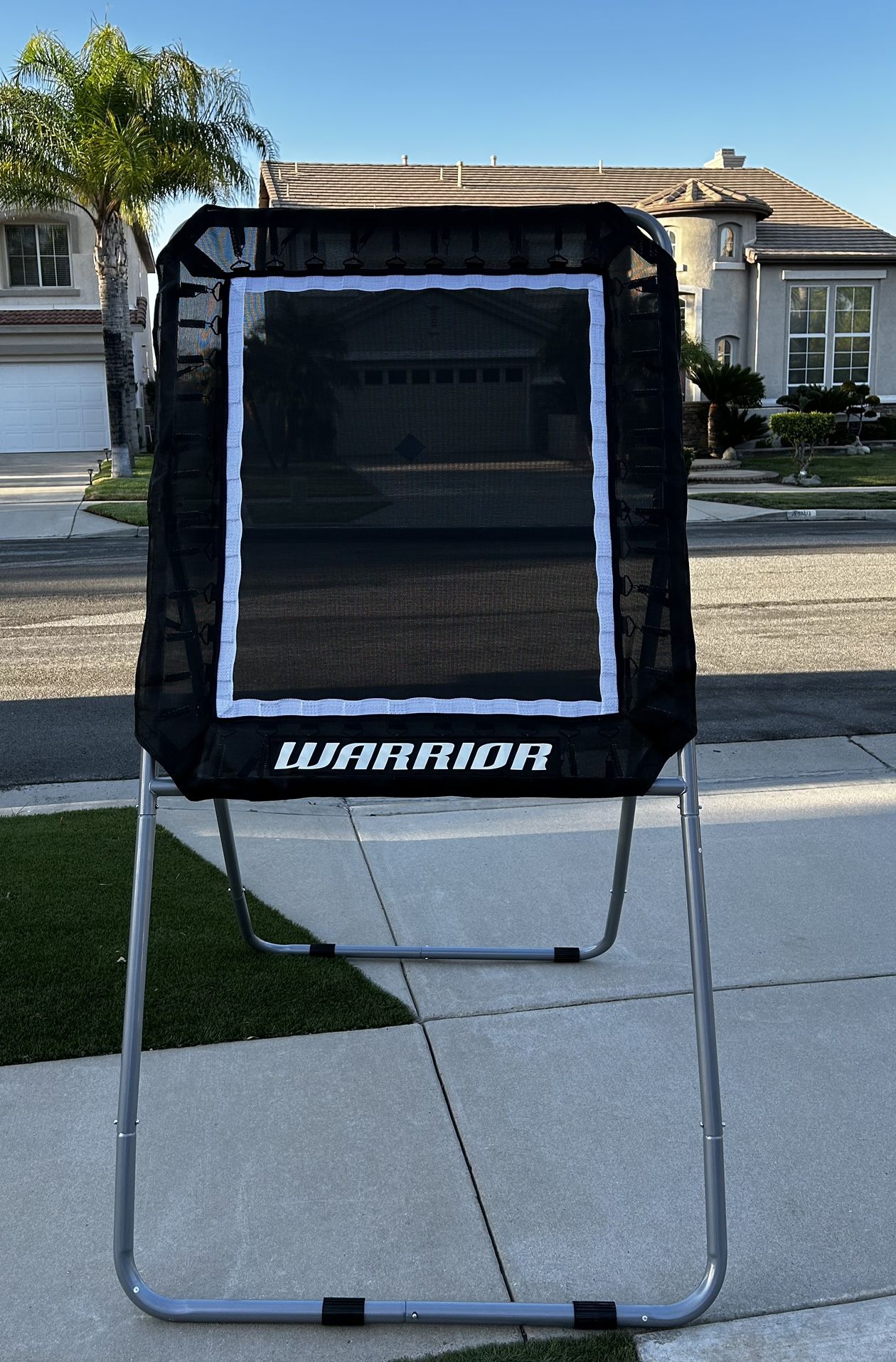 Warrior Lacrosse Rebounder