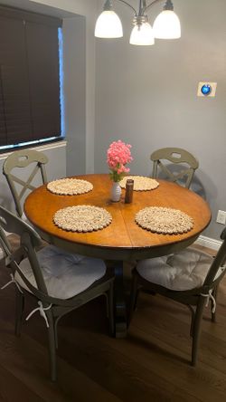 Dinning table