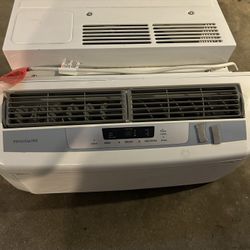 Remote Control Window Air Conditioner