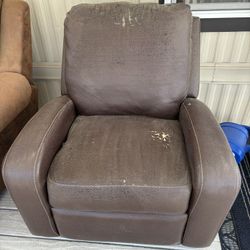 Free Recliner 