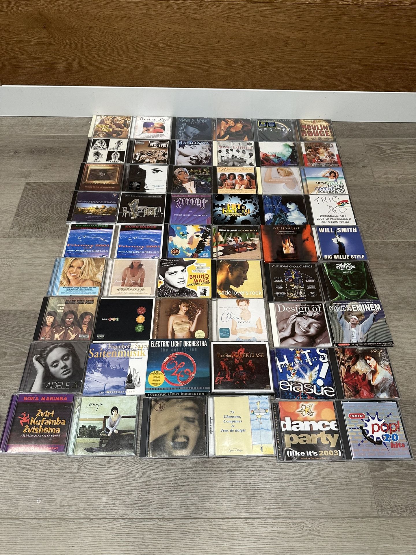 Lot of 54 Vintage CDs Pop Rock R&B 90s 2000s – Adele, Madonna, Eminem and others