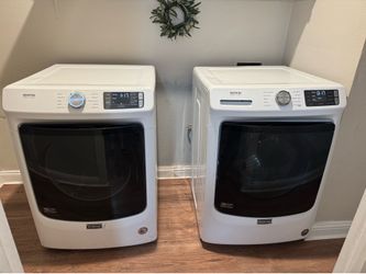 Maytag washer and dryer set $400 both