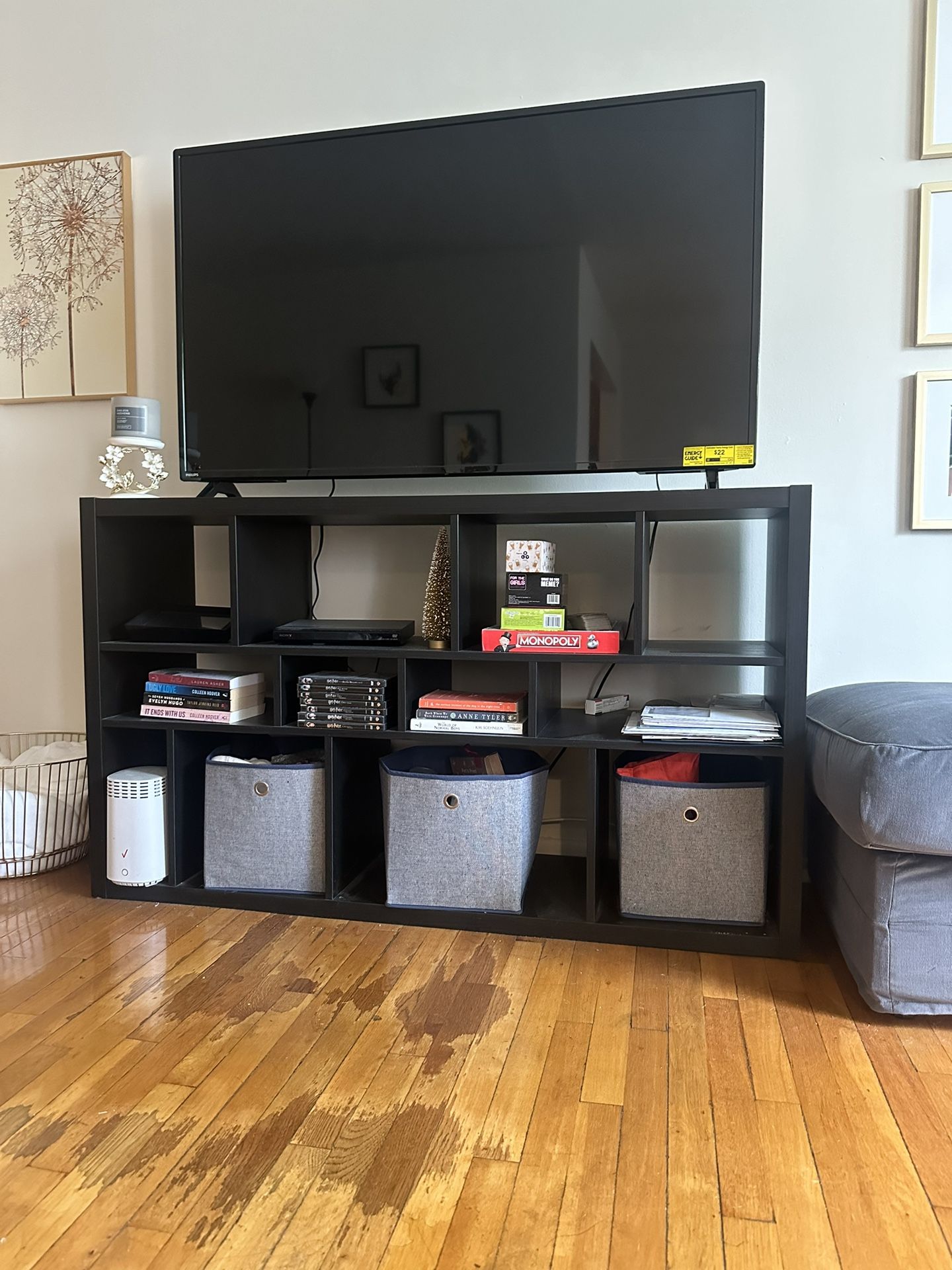 Bookshelf / Tv Stand (ikea Kallax Shelf)