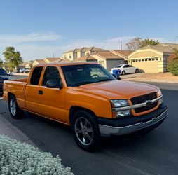 Great Work Truck 💯 🔥 💯 2005 Chevy Silverado Extended Cab Short Bed