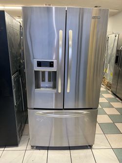 Kitchenaid stainless steel refrigerator ( delivery available)