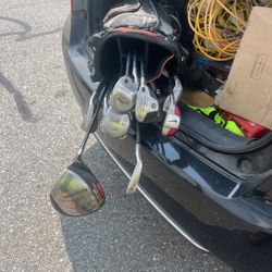 Golf Clubs 