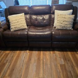 Sofa with Power Recliners 