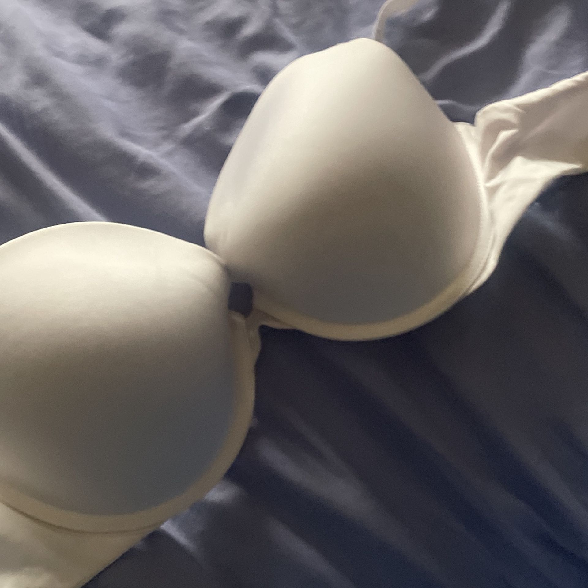 One Time Used Push Up Bra Calvin Klein White Bra Size 38b