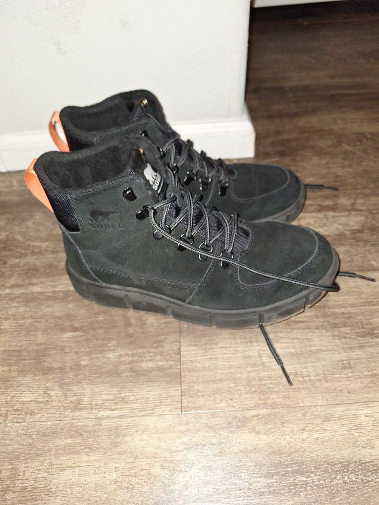 Sorel Boots Size 9