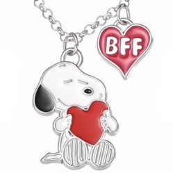 Adorable! Peanuts®️ 💌🌸❤️SNOOPY & WOODSTOCK ❤️🌸💌 2pc- Valentines BFF sharing Necklace set 