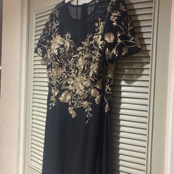 Black Elegant Evening Gown