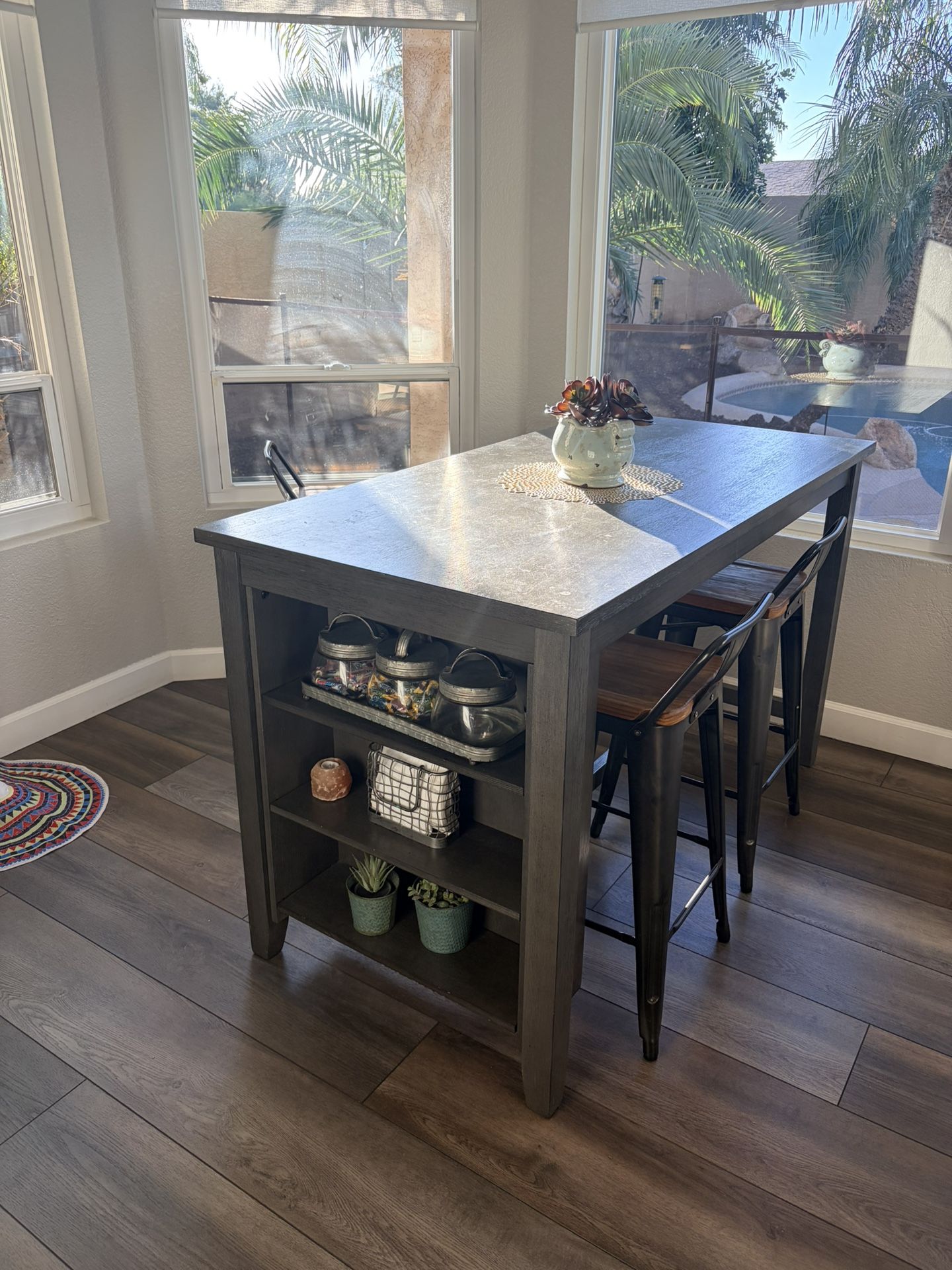 Ashley Dining Table W/Chairs