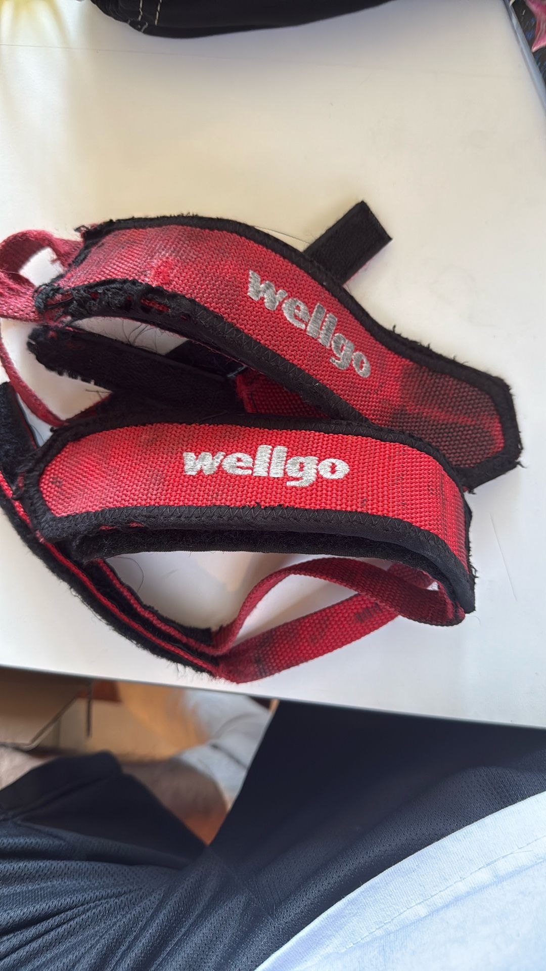 Red Wellgo Straps