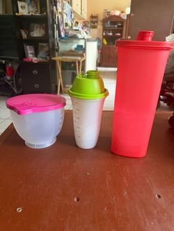 Una barrita medidora vaso y garrafa