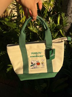 Peanuts x Starbucks tote