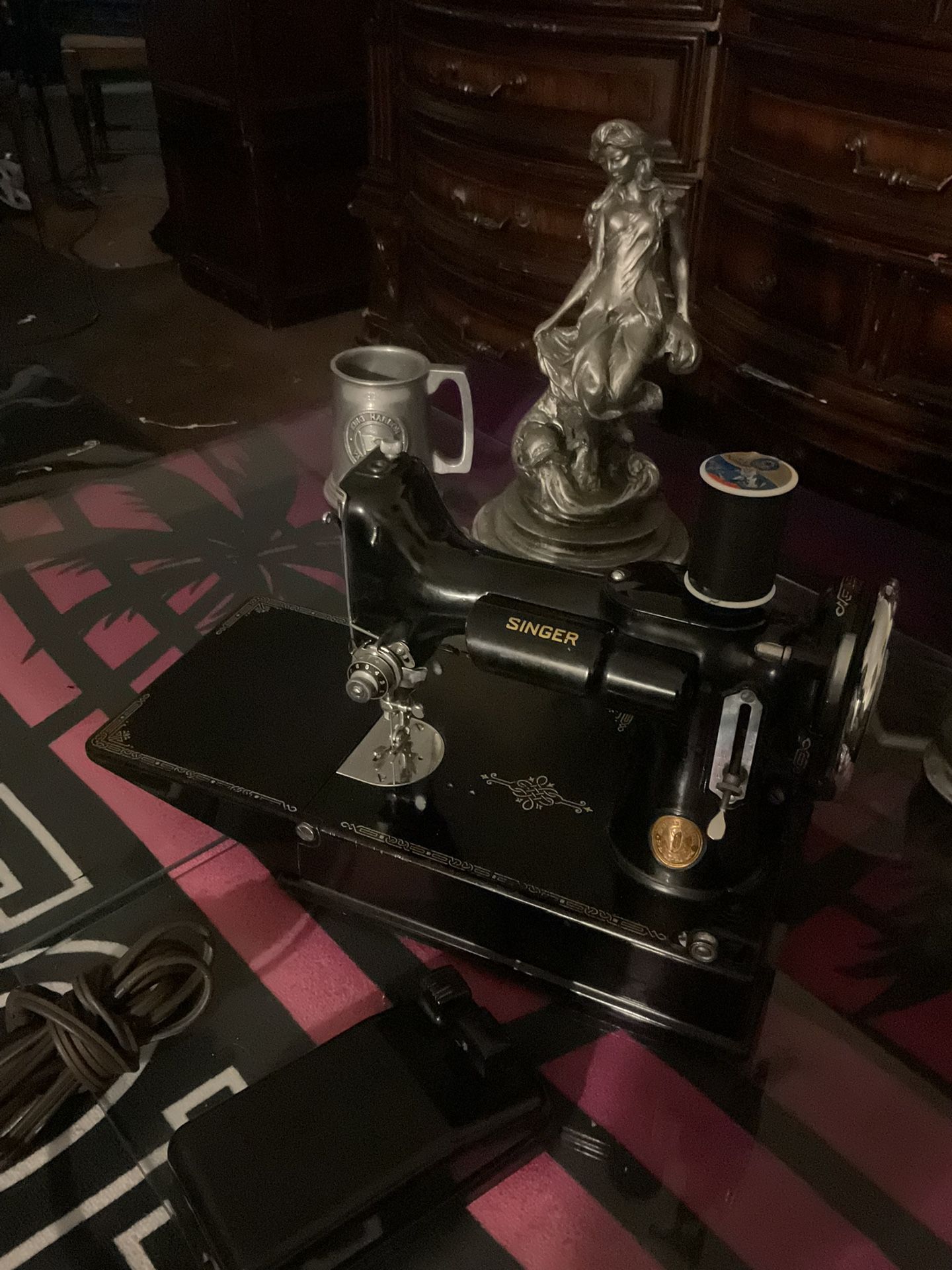Singer 1950 Sewing Machine