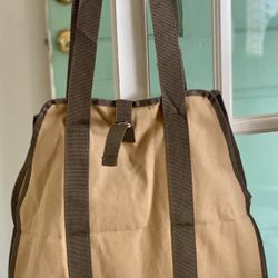 Timber Tote Used To Transport Lumber