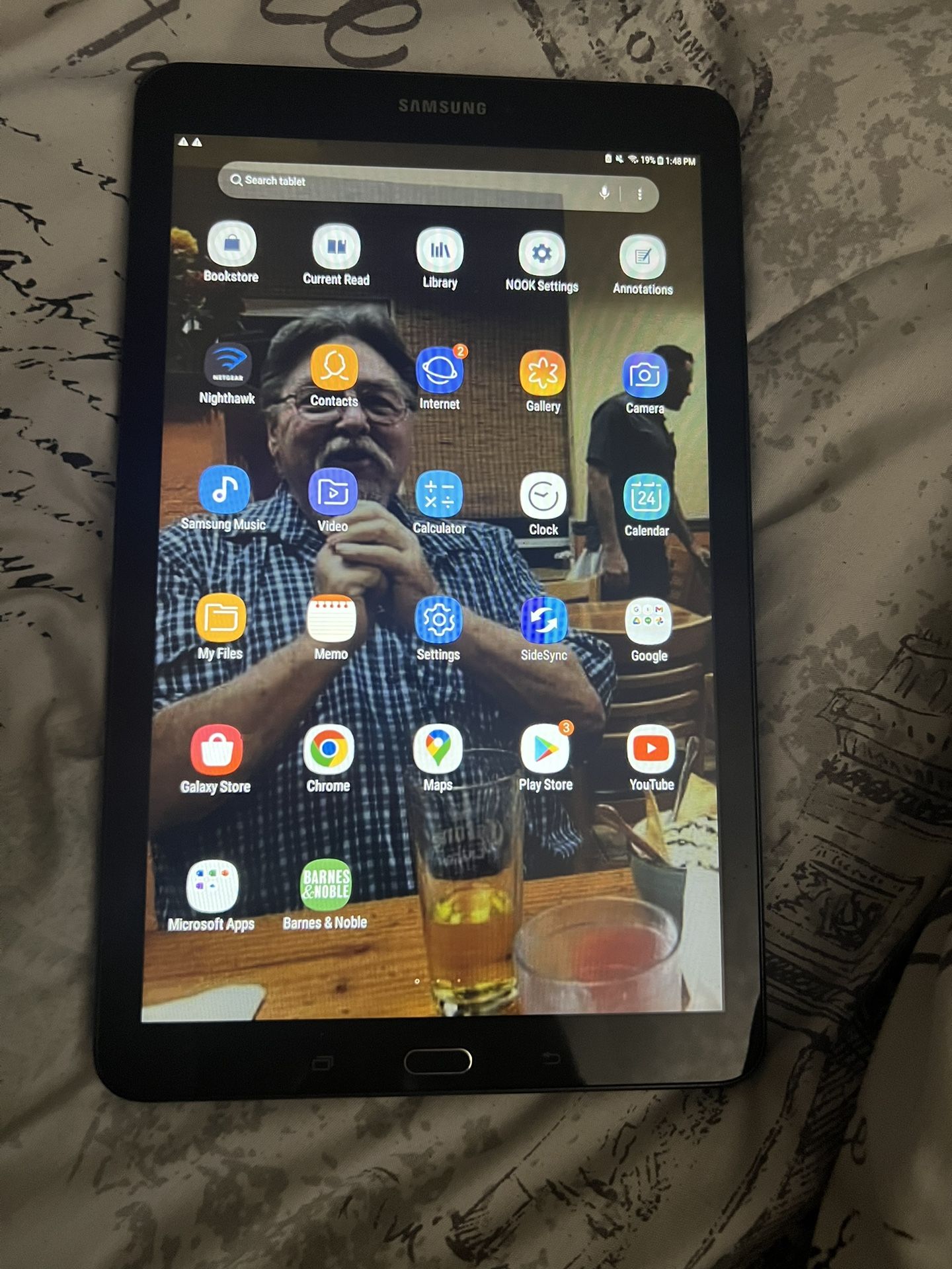 Galaxy Tablet (Nook)