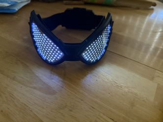 Disney Avengers Campus Spider-Man Light Up Goggles W/ Digital Expressions DCA