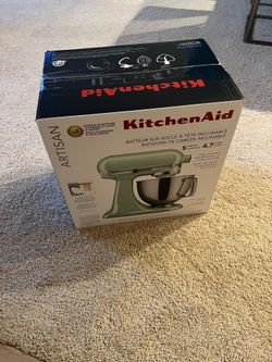 Kitchen Aide Mixer