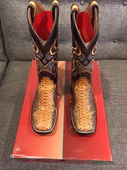 Votas piton color mantequilla original echas en leon Gto