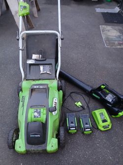 Greenworks 40v mower blower combo