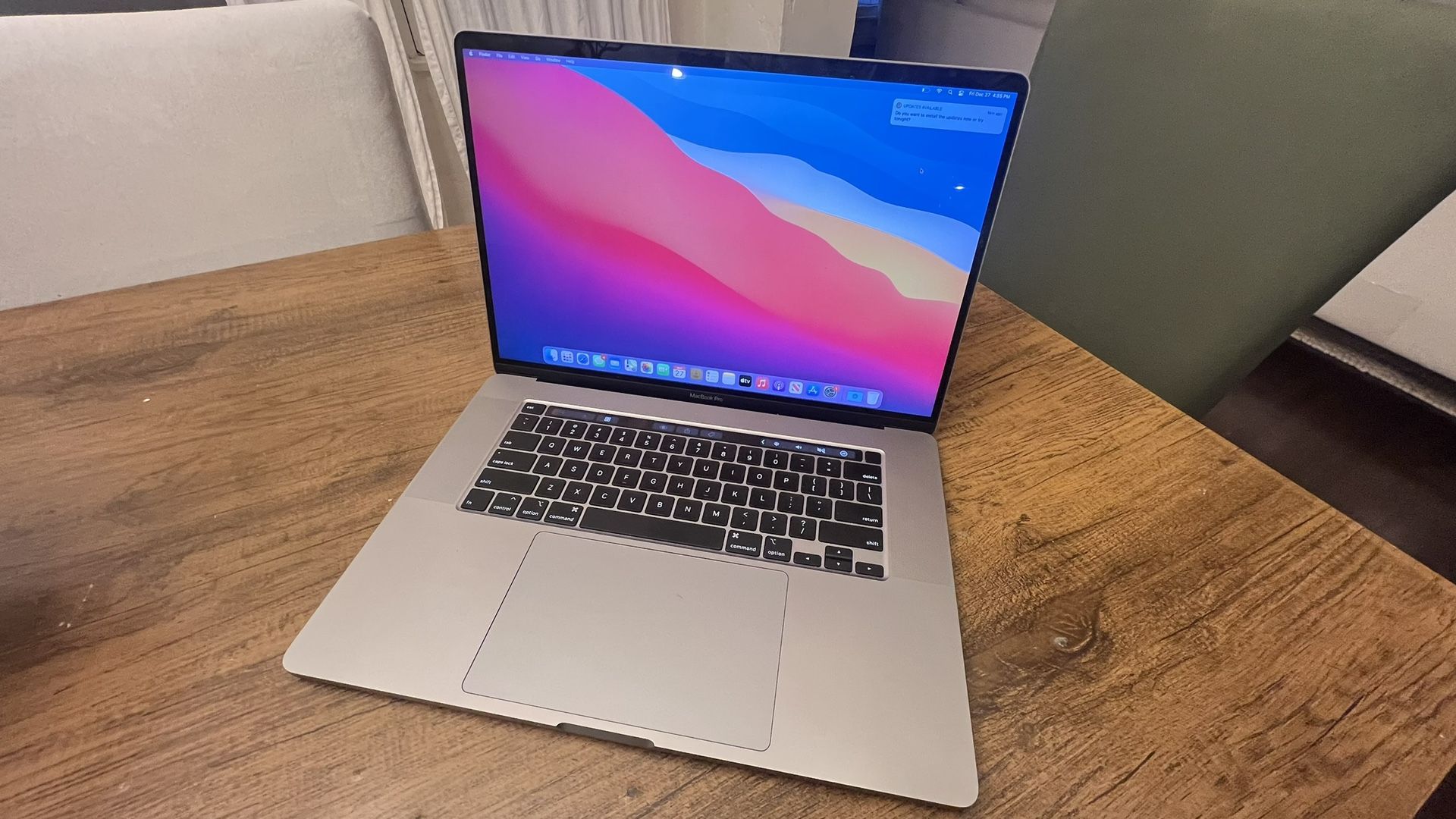 Apple Macbook Pro 16in Intel Core i7 2.6GHz - 512GB -Late 2019