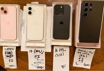 iPhone 17 only $780 unlocked Pd Off 100% Battery open box item