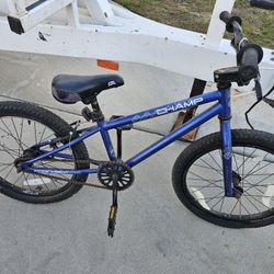 Free Agent 20" Short Base Bmx Bike