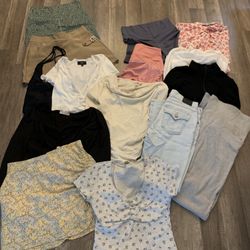 Size Small Teen Or Women’s Clothing Lot 