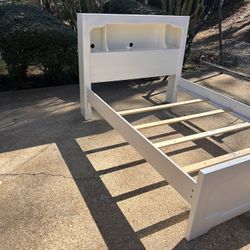 Full Size Platform Bed