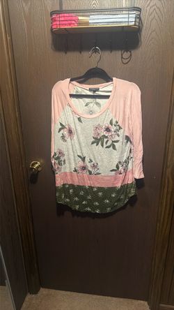 Floral top