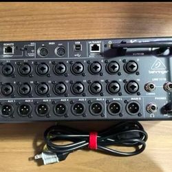 Behringer Xair 18 Digital Mixer 