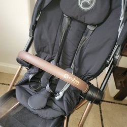 Cybex MIOS 3 LIKE NEW $500