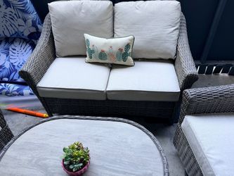 Outdoor Wicker Patio Loveseat with Cushions