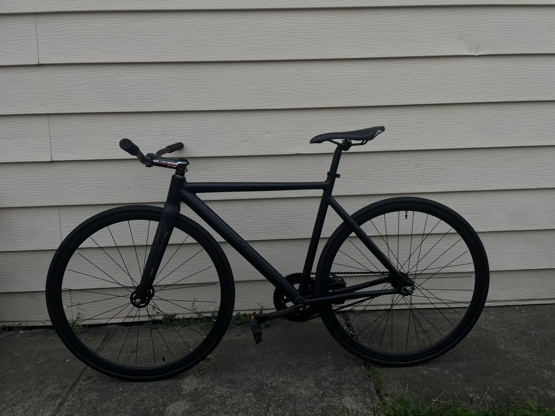 leader cretin - Main Image