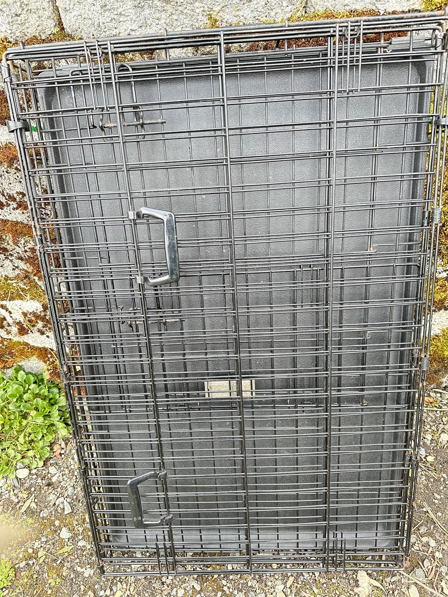 Medium To Large Size Metal Dog Kennel