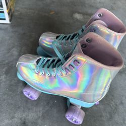 Roller Derby Girls Pixie Holographic Roller Skates with Adjustable Sizing (3-6) FREE