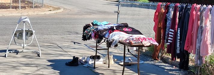 Women's tops, shorts, long sleeve shirts