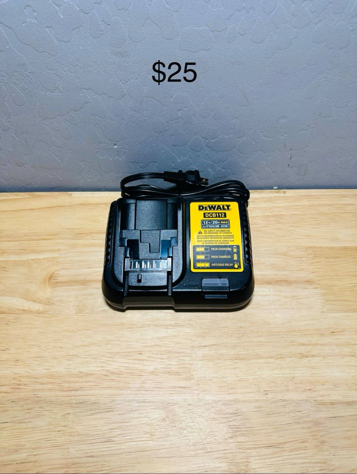 DEWALT CHARGER