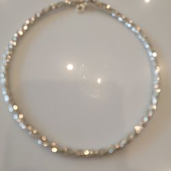 Silver flex ladies choker necklace