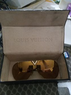 Louis Vuitton avatars  #ssn RG1107 made in Italy