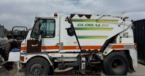 Street sweeper