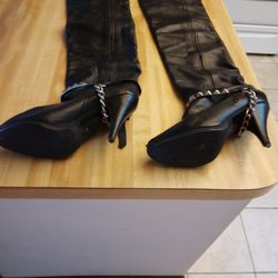 Thigh High Leather Boots Size 7 - $45 - Has New Heel Tip & Toe Repaired  -Ship $7