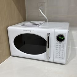 Nostalgia Microwave