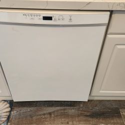 Dishwasher 