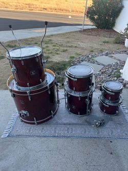 6 piece gretch Catalina birch drum kit