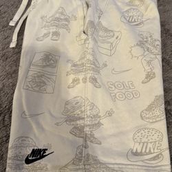 Tan Boys Nike Fleece Short Size XL $5